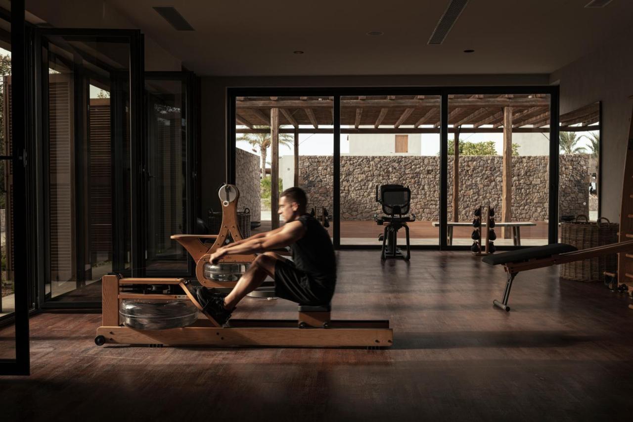 Oku Kos (Adults Only) Hotel Marmari  Exterior photo A man using a Concept 2 Model C